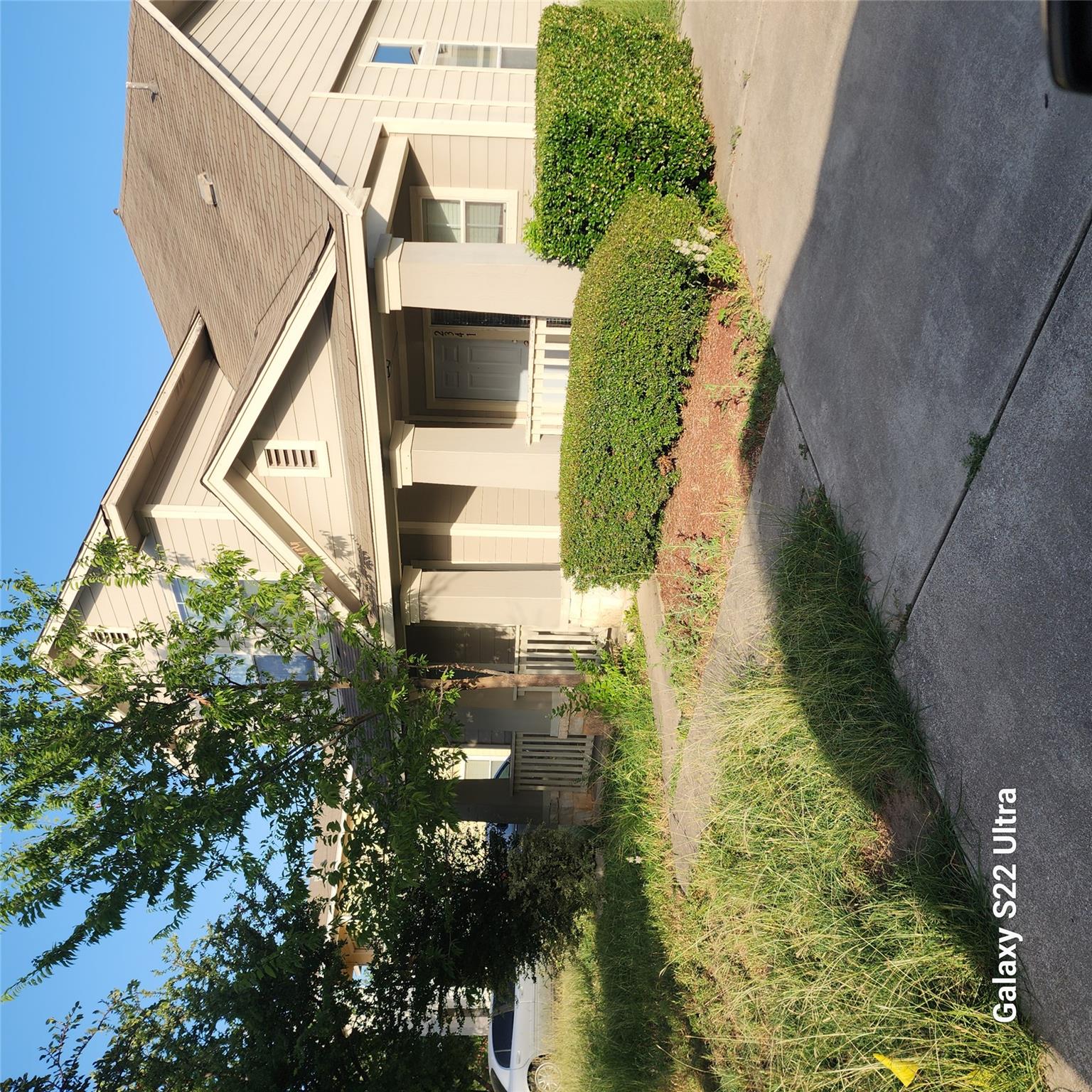 2341 Bluffstone Drive
